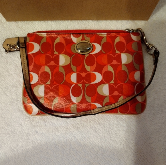 Coach Wristlet - Picture 2 of 5